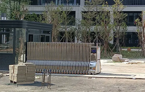 Automatic-Retractable-Gate-Electric-retractable-gate-QiGong-QG-G750-Case-Presentation.webp