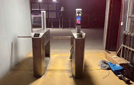 Tripod-Turnstile-Gate-Automaitc-tripod-turnstile-Installation-Project-QiGong.webp